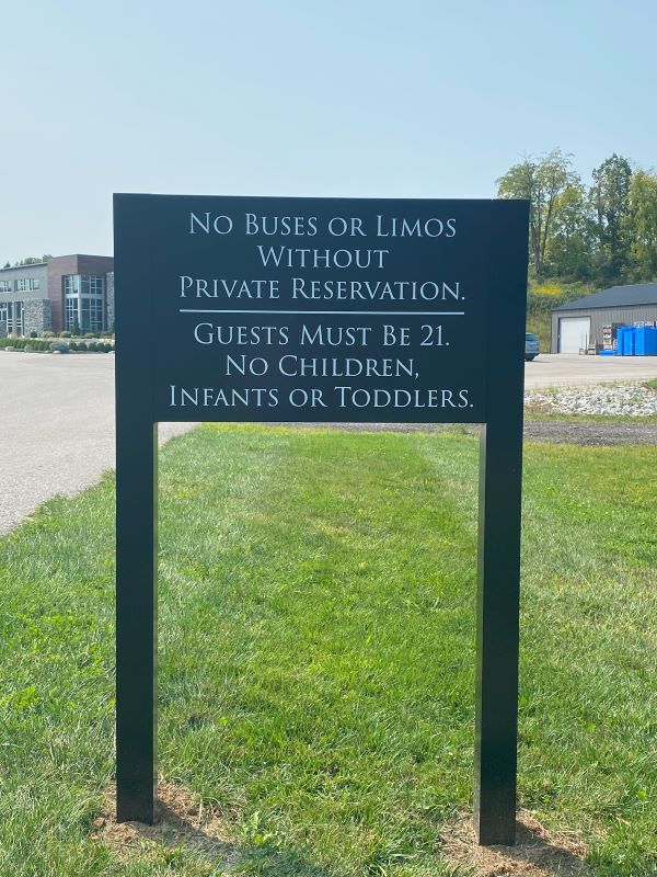 Two EE's Winery